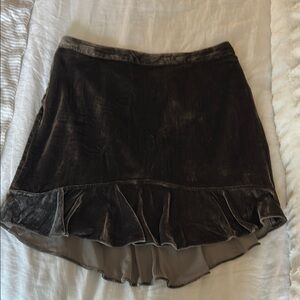 Elegant Mauve Velvet Skirt